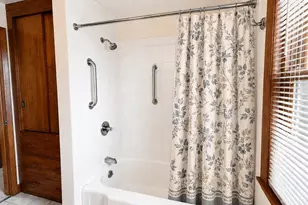 403 Dakota St, Oshkosh, WI 54902 - Photo 21