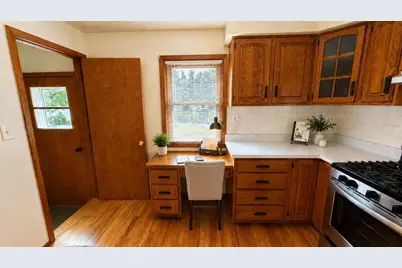 403 Dakota Street, Oshkosh, WI 54902 - Photo 15