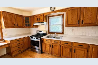 403 Dakota Street, Oshkosh, WI 54902 - Photo 13