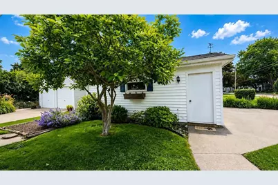 403 Dakota Street, Oshkosh, WI 54902 - Photo 33