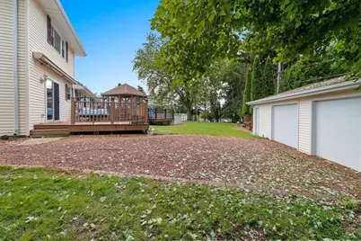 2931 Brookview Drive, Green Bay, WI 54313 - Photo 17