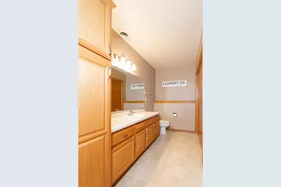 2530 Grassy Lane, Neenah, WI 54956 - Photo 29