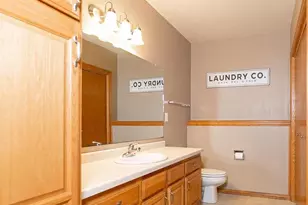 2530 Grassy Ln, Neenah, WI 54956 - Photo 29