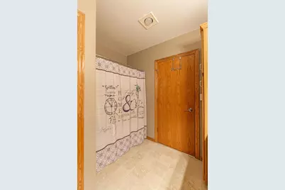 2530 Grassy Lane, Neenah, WI 54956 - Photo 27