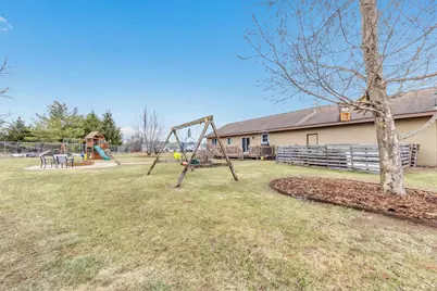 801 Simon Street, Wild Rose, WI 54984 - Photo 3