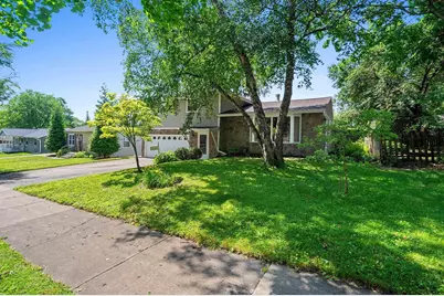 1285 7th Street, Green Bay, WI 54304 - Photo 3