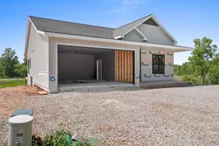 475 Breccia Way, Green Bay, WI 54311 - Photo 7