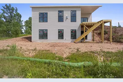 475 Breccia Way, Green Bay, WI 54311 - Photo 5