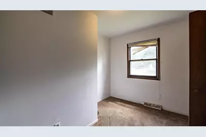 622 W Fulton Street, Waupaca, WI 54981 - Photo 21