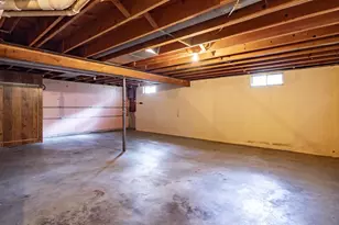 622 W Fulton St, Waupaca, WI 54981 - Photo 17