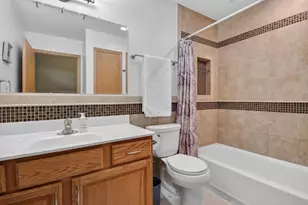 N115W19758 Shadow Wood Ct, Germantown, WI 53022 - Photo 39
