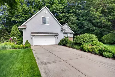 N115W19758 Shadow Wood Court, Germantown, WI 53022 - Photo 3