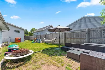 707 N Sawyer Street, Oshkosh, WI 54902 - Photo 5