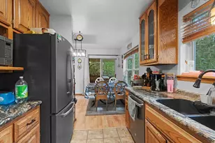 1637 Gabertfield Ct, Suamico, WI 54173 - Photo 33