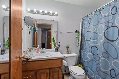 1637 Gabertfield Court, Suamico, WI 54173 - Photo 23