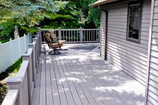 2050 Hilltop Dr, Ashwaubenon, WI 54313 - Photo 5