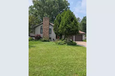 2050 Hilltop Drive, Ashwaubenon, WI 54313 - Photo 1