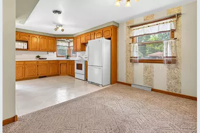 1308 Kenneth Avenue, Kaukauna, WI 54130 - Photo 9