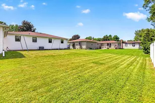 1308 Kenneth Ave, Kaukauna, WI 54130 - Photo 35