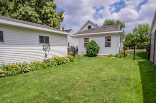 817 Dove St, Oshkosh, WI 54901 - Photo 37