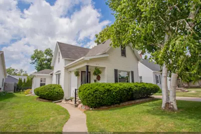 817 Dove Street, Oshkosh, WI 54901 - Photo 1