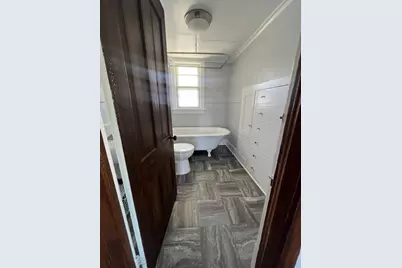 631 W 11th Avenue, Oshkosh, WI 54902 - Photo 19
