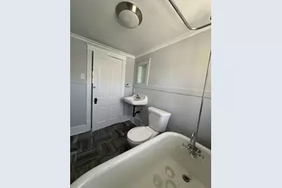 631 W 11th Avenue, Oshkosh, WI 54902 - Photo 19