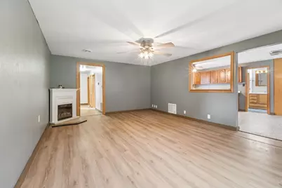4533 Grandview Road, Larsen, WI 54947 - Photo 3