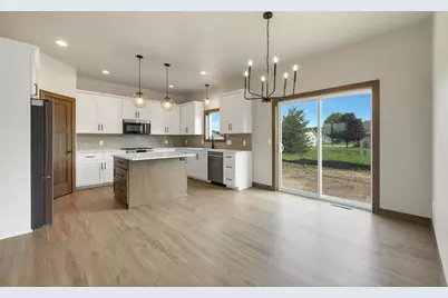 2865 Stelor Drive, Green Bay, WI 54311 - Photo 9