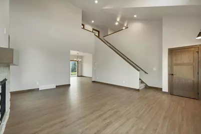 2865 Stelor Drive, Green Bay, WI 54311 - Photo 7