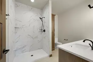 2865 Stelor Dr, Green Bay, WI 54311 - Photo 25