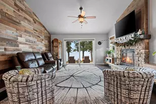 5011 Edgewater Beach Rd, Green Bay, WI 54311 - Photo 19