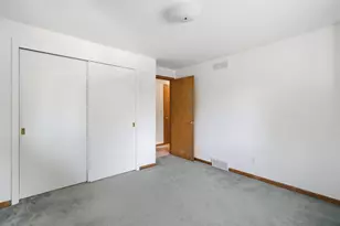 2581 White Pine Rd, Suamico, WI 54313 - Photo 23