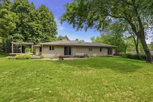 2581 White Pine Rd, Suamico, WI 54313 - Photo 35