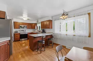 872 S Park Ave, Fond du Lac, WI 54935 - Photo 5