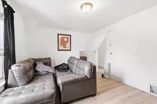 1010 N Division St, Appleton, WI 54911 - Photo 3
