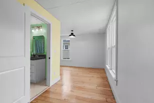 417 W Beacon Ave, New London, WI 54961 - Photo 13