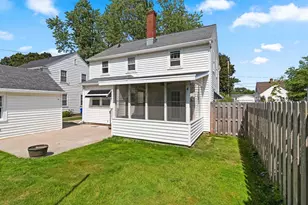 1727 N Clark St, Appleton, WI 54911 - Photo 9