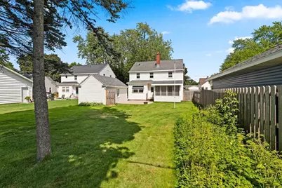1727 N Clark Street, Appleton, WI 54911 - Photo 11