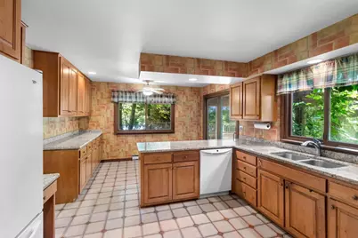 200 Lake Road, Menasha, WI 54952 - Photo 17