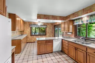 200 Lake Rd, Menasha, WI 54952 - Photo 17