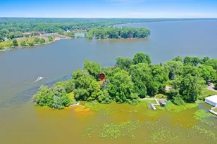 200 Lake Rd, Menasha, WI 54952 - Photo 3