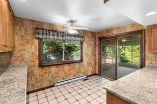 200 Lake Rd, Menasha, WI 54952 - Photo 23