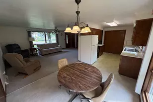 205 N Meyer St, Cecil, WI 54111 - Photo 9