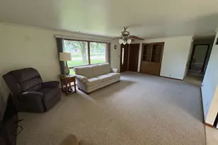 205 N Meyer St, Cecil, WI 54111 - Photo 15
