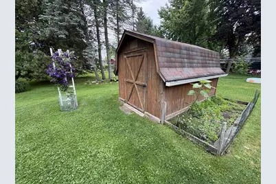 205 N Meyer Street, Cecil, WI 54111 - Photo 7