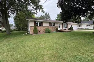 205 N Meyer St, Cecil, WI 54111 - Photo 5