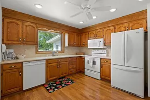 337 Brookridge St, , WI 54301 - Photo 3