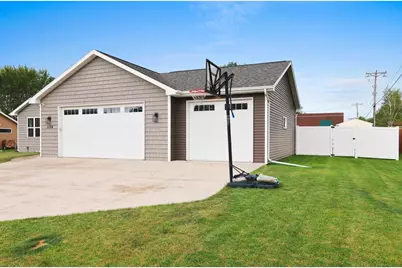 1124 Harold Drive, Menasha, WI 54952 - Photo 33
