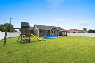 1124 Harold Dr, Menasha, WI 54952 - Photo 39